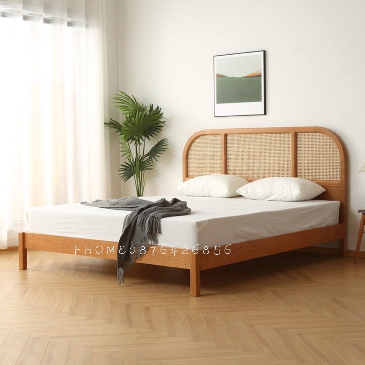 Mẫu giường ngủ với màu sắc tươi sáng mang lại không gian ấm cúng cho gia đình bạn